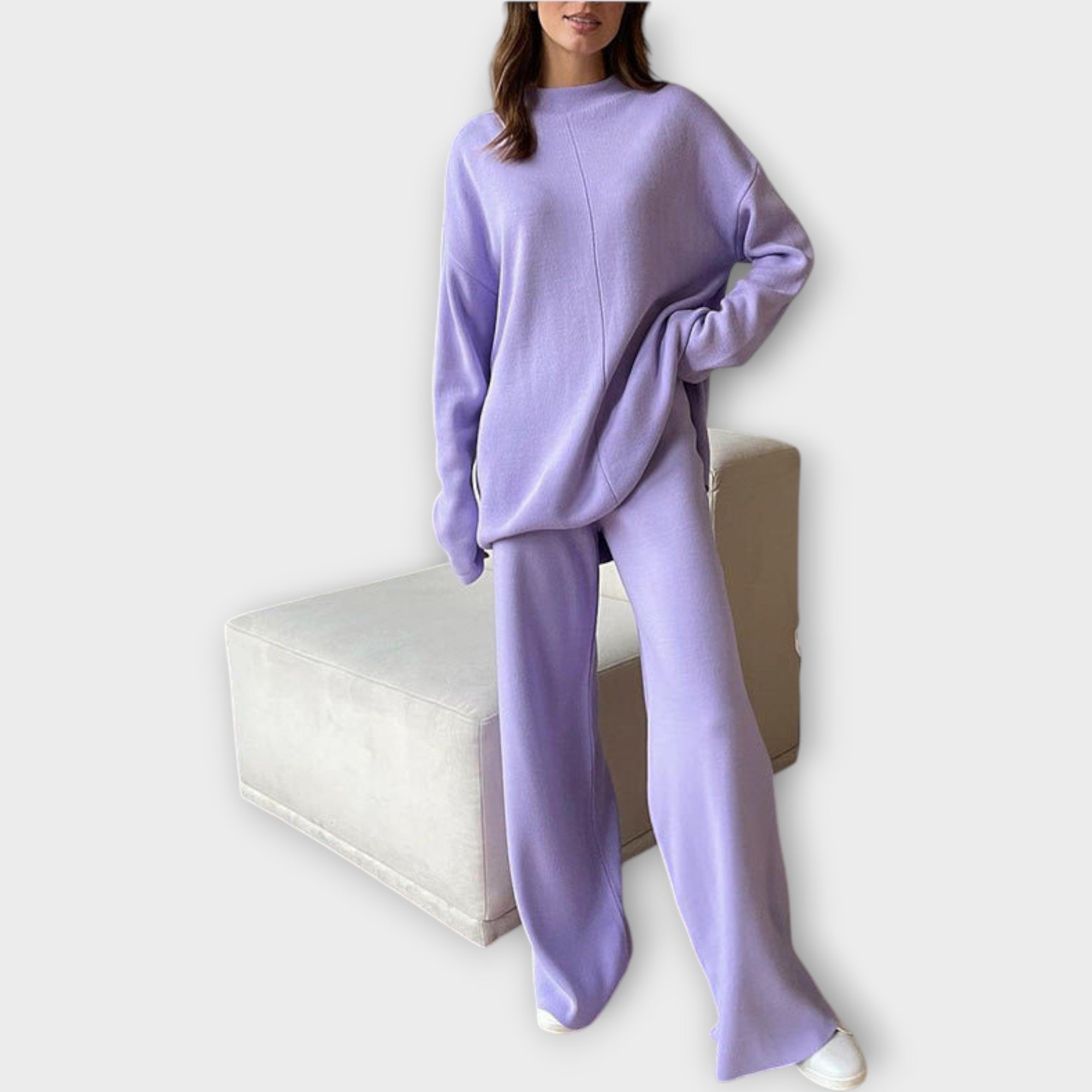 Σετ με Χαλαρή Γραμμή και Minimal Αισθητική