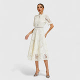 Λυδία - κομψό μεσοφόρι με δαντέλα για γυναίκες