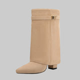 Ψηλές Μπότες με Κομψό Σχεδιασμό