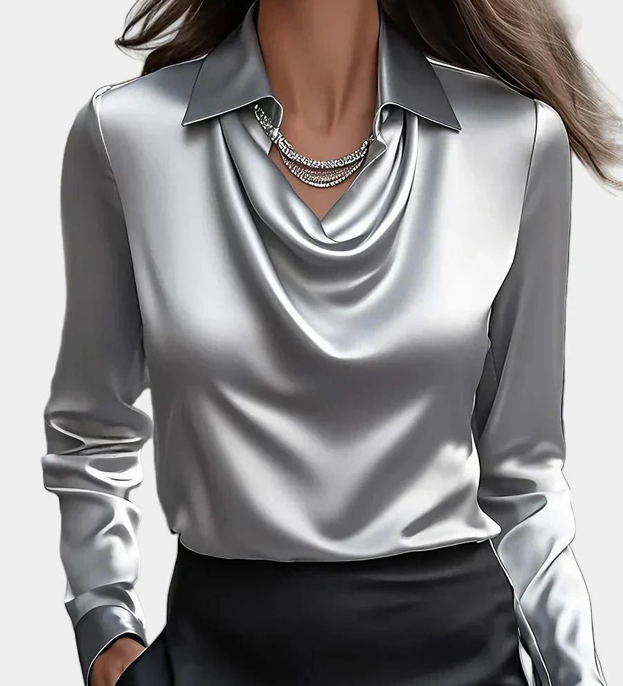 Κομψή Λευκή Σατέν Μπλούζα με Ντραπέ Ντεκολτέ