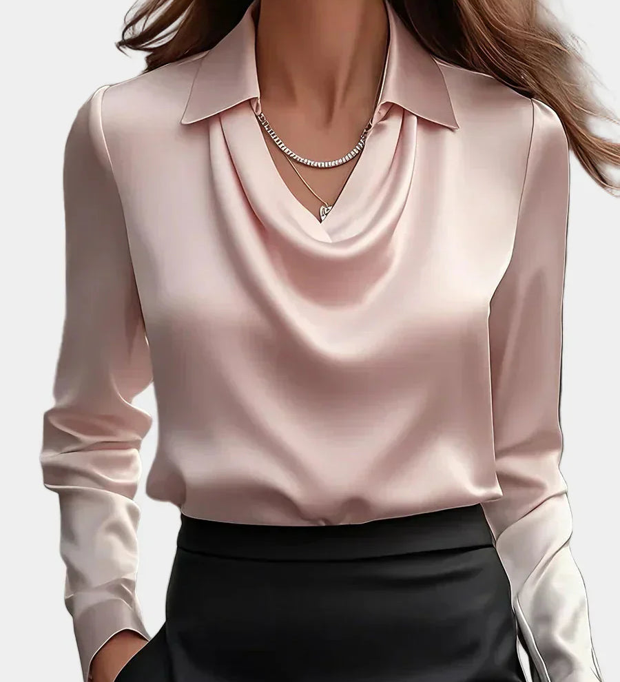 Κομψή Λευκή Σατέν Μπλούζα με Ντραπέ Ντεκολτέ