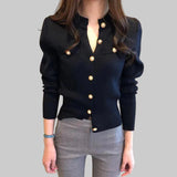 Ελένη - Κοντό ζακέτο με κουμπιά από μαργαριτάρια